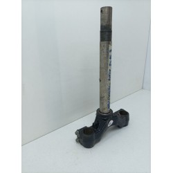 PIASTRA FORCELLA APRILIA SCARABEO 150 200   TRIANGOLO CANOTTO CRISTO SOSPENSIONE