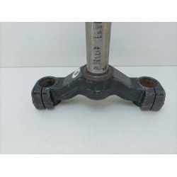 PIASTRA FORCELLA APRILIA LEONARDO 150 97 02 TRIANGOLO CANOTTO CRISTO