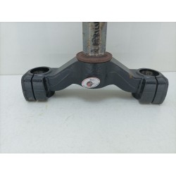 PIASTRA FORCELLA APRILIA LEONARDO 150 97 02 TRIANGOLO CANOTTO CRISTO